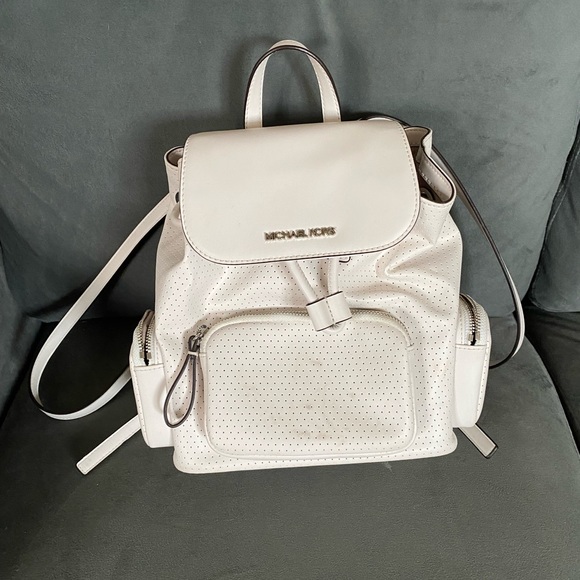 michael kors mini backpack 🤍 - Picture 1 of 3